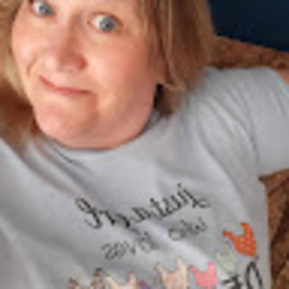 Meet your Posher, Lisa